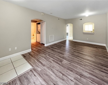 4172 Castilla Circle - Photo Thumbnail 4