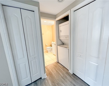 4172 Castilla Circle - Photo Thumbnail 13
