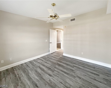 4172 Castilla Circle - Photo Thumbnail 8
