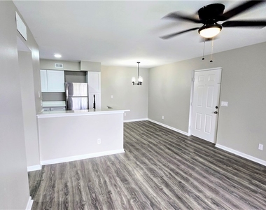 13545 Eagle Ridge Drive - Photo Thumbnail 12