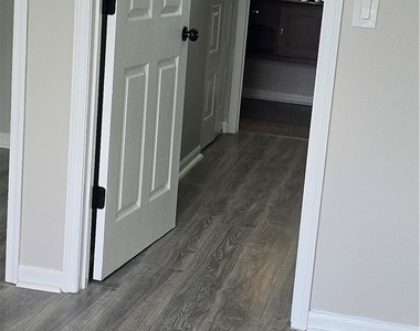 13545 Eagle Ridge Drive - Photo Thumbnail 17