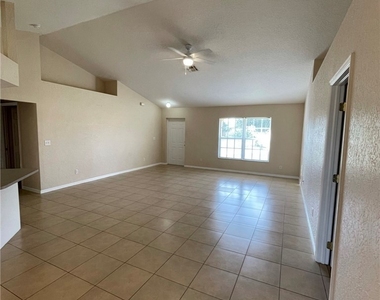 1835 Nw 31st Terrace - Photo Thumbnail 1