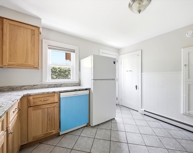 345 Coolidge - Photo Thumbnail 6