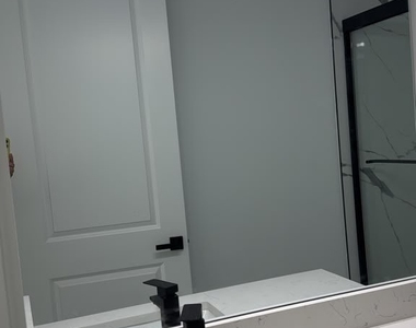 4789 Golfview Boulevard - Photo Thumbnail 11