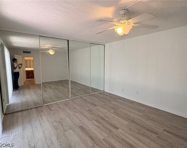 5584 Malt Drive - Photo Thumbnail 4