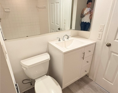 5584 Malt Drive - Photo Thumbnail 14