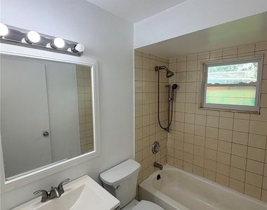 5549 7th Avenue - Photo Thumbnail 6