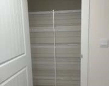 801 Sw Raintree Boulevard - Photo Thumbnail 2