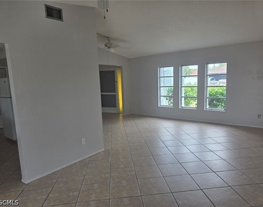 1542 Canal Street - Photo Thumbnail 8