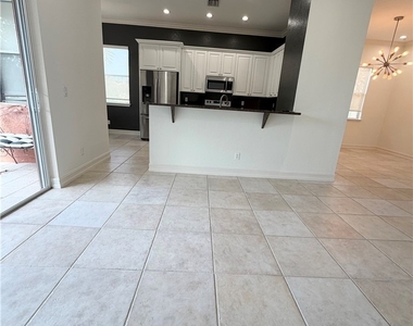 7060 San Lorenzo Court - Photo Thumbnail 6