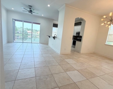 7060 San Lorenzo Court - Photo Thumbnail 3
