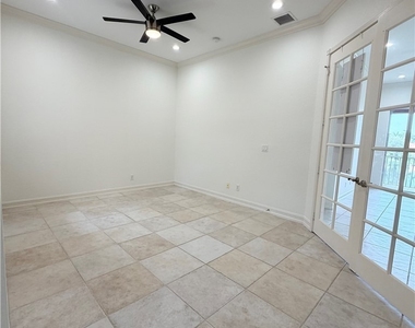 7060 San Lorenzo Court - Photo Thumbnail 16