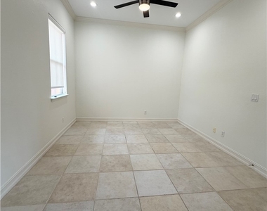 7060 San Lorenzo Court - Photo Thumbnail 17