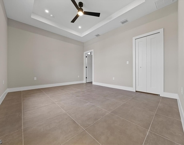 318 Naples Avenue S - Photo Thumbnail 16