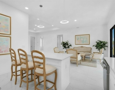 1021 Chiquita Boulevard N - Photo Thumbnail 11