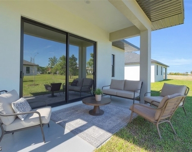 1021 Chiquita Boulevard N - Photo Thumbnail 31