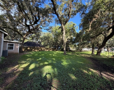 603 E 1st Street - Photo Thumbnail 2