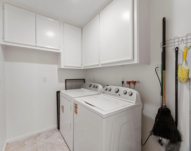 3920 Brookhaven Drive - Photo Thumbnail 24