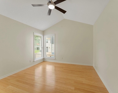 3920 Brookhaven Drive - Photo Thumbnail 21