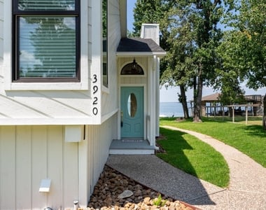 3920 Brookhaven Drive - Photo Thumbnail 5