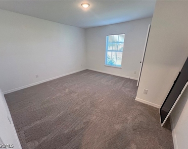 1510 Nw 13th Terrace - Photo Thumbnail 16