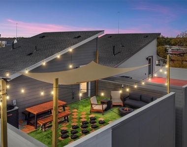 1303 E 27th Street - Photo Thumbnail 24