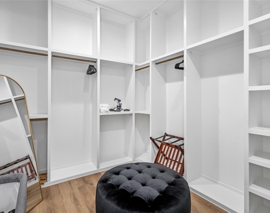 1303 E 27th Street - Photo Thumbnail 27