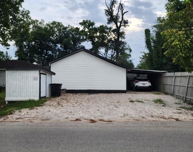 6239 Carver Road - Photo Thumbnail 1