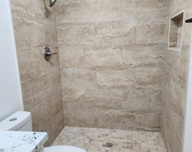 6239 Carver Road - Photo Thumbnail 11