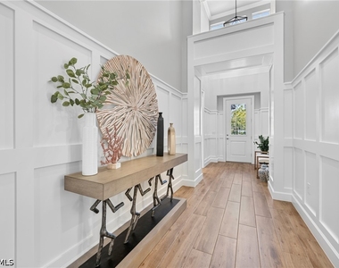 6343 Antigua Way - Photo Thumbnail 3