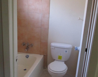 7515 Muirwood Lane - Photo Thumbnail 35