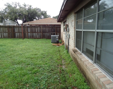 7515 Muirwood Lane - Photo Thumbnail 46