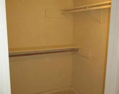 7515 Muirwood Lane - Photo Thumbnail 34
