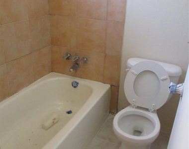7515 Muirwood Lane - Photo Thumbnail 21