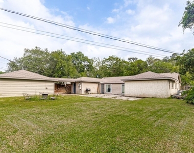 2511 River Ridge - Photo Thumbnail 17