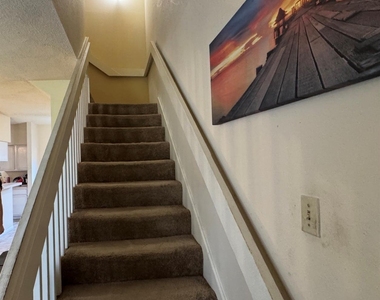 12300 Brookglade Circle - Photo Thumbnail 5