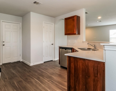 6019 Sugar Field Lane - Photo Thumbnail 5