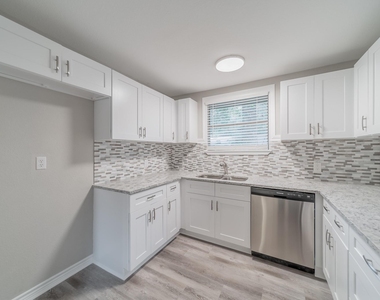5739 Skylane Drive - Photo Thumbnail 25