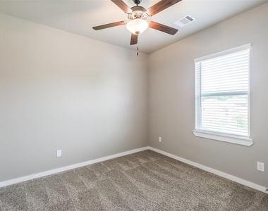 146 Parkgate - Photo Thumbnail 9