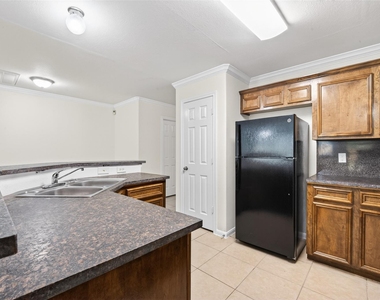 4502 Mallow Street - Photo Thumbnail 10