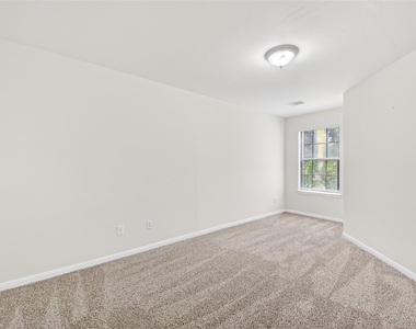 4502 Mallow Street - Photo Thumbnail 20