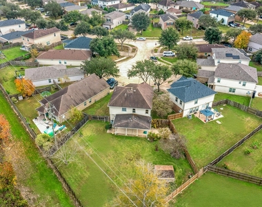 7918 Tupper Bend Court - Photo Thumbnail 46