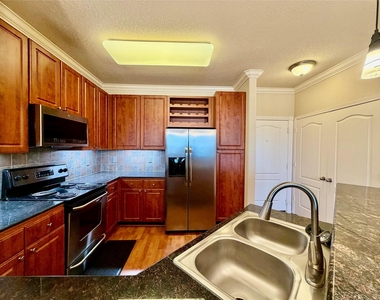 1711 Old Spanish Trail - Photo Thumbnail 12