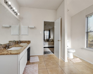 5514 Gatesprings Lane Lane - Photo Thumbnail 39