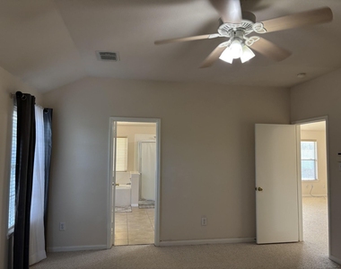 5514 Gatesprings Lane Lane - Photo Thumbnail 22