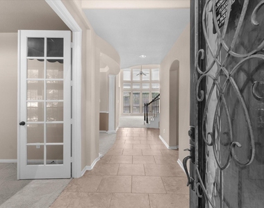 14807 Diane Manor Lane - Photo Thumbnail 2