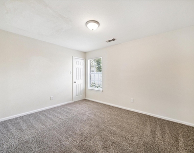 5715 S Magazine Circle - Photo Thumbnail 18
