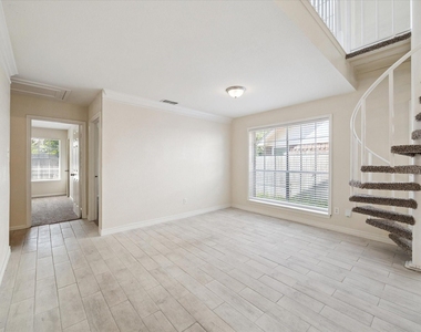 5715 S Magazine Circle - Photo Thumbnail 11