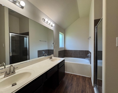15126 Winter Meadow Court - Photo Thumbnail 8