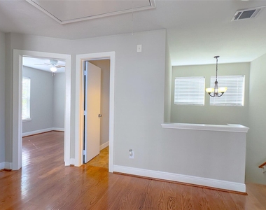 9923 Farrell Drive - Photo Thumbnail 11